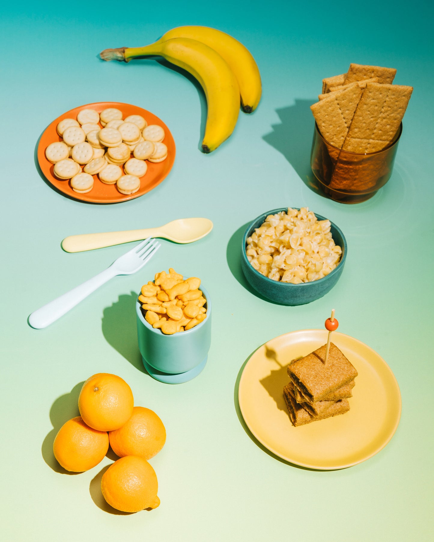 Vinyl surface of solid gradient light and green gradient surface perfect for food, drink, and product photography.